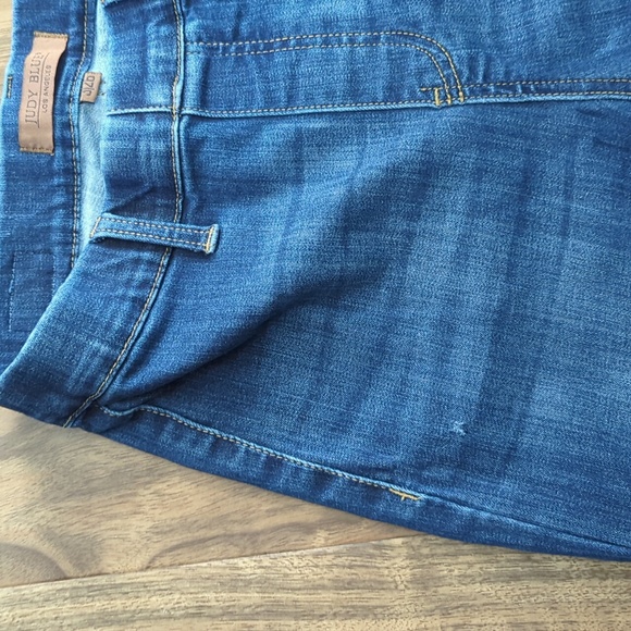 Judy Blue Pull On Flare Jeans - Picture 10 of 10